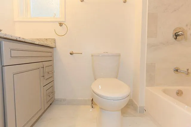 1543 W Walton St #1 — Photo 18
