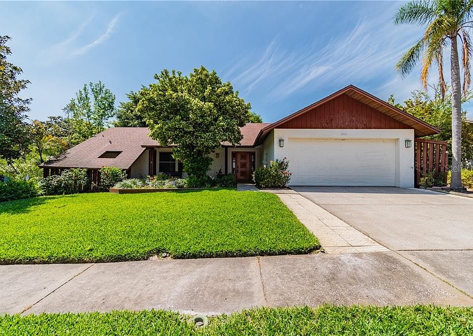 1st image of 551 Fernshire Dr