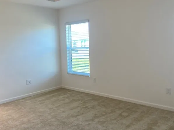 1508 Jeremy Cir, Okahumpka, FL