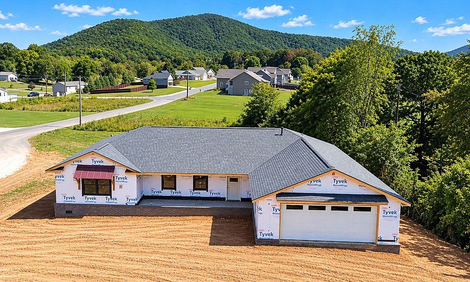 1st image of 2819 Eledge View Ln Lot 5