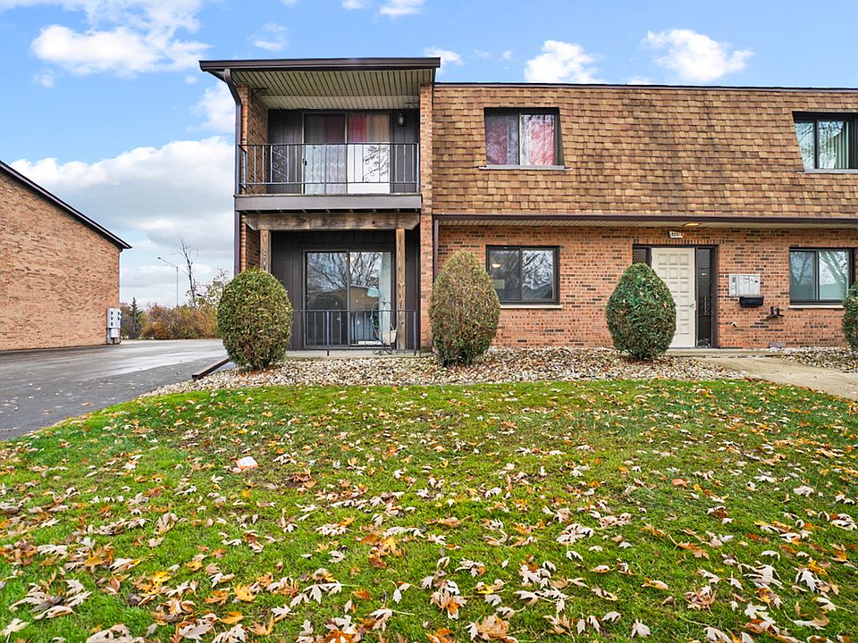 1st image of 22509 Pleasant Dr APT 1