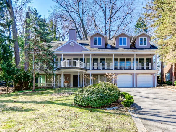 32 Edenbrook Hl, Toronto, ON M9A 3Z6