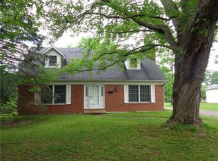 216 W High St, Mooresville, IN