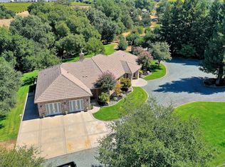 707 E Jahant Rd, Acampo, CA 95220