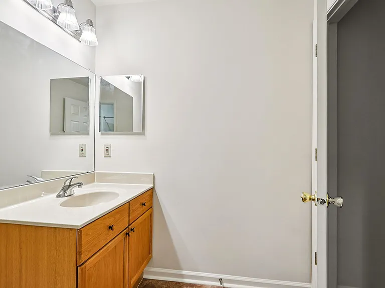 Autumn Park Apartments — Photo 27