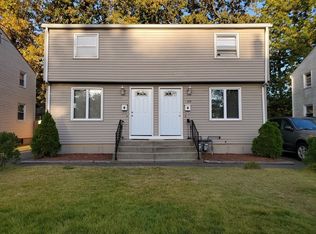109-111 Leavitt St, Springfield, MA 01109