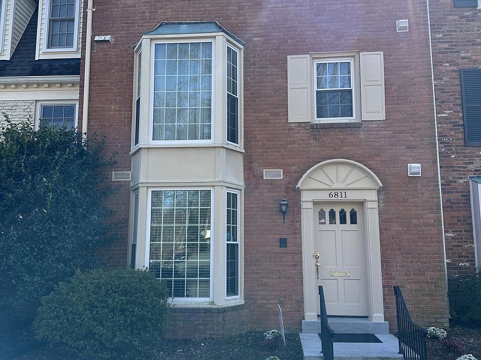 1st image of 6811 Market Square Dr