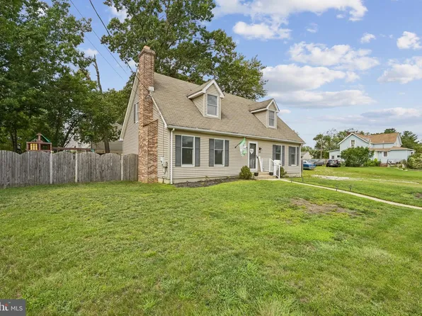 215 McClellan Ave, West Berlin, NJ 08091