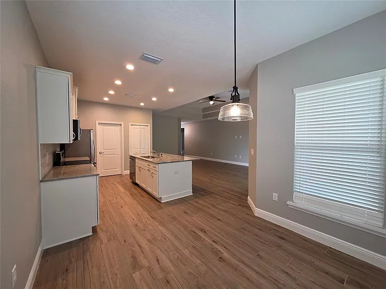 7345 SE 26th Dr — Photo 7