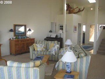 4th image of 1610 NW Oceania Dr
