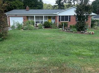 205 General Stonewall Jackson Dr, Stanley, NC 28164