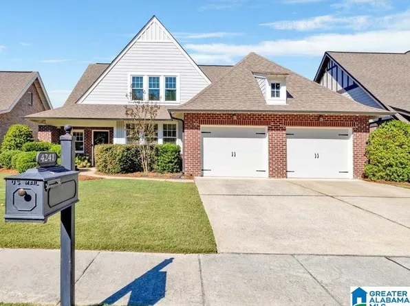 4241 Cahaba Lake Dr, Hoover, AL 35216