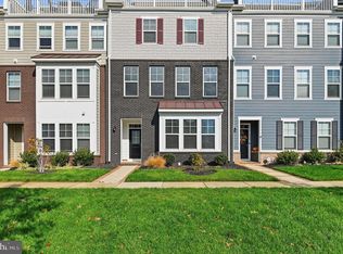 1490 Meadowlark Glen Rd, Dumfries, VA 22026