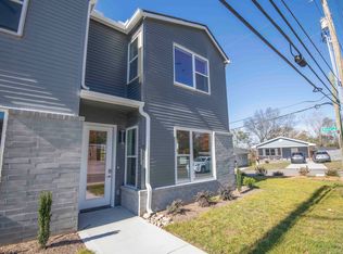 2721 Whittle Springs Rd, Knoxville, TN 37917