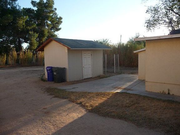 2nd image of 11937 Chamberlaine Ave