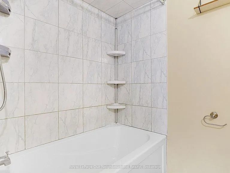 1669 Alwin Cir — Photo 24