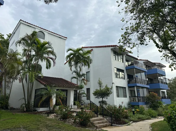 6010 S Falls Circle Dr APT 403, Fort Lauderdale, FL 33319