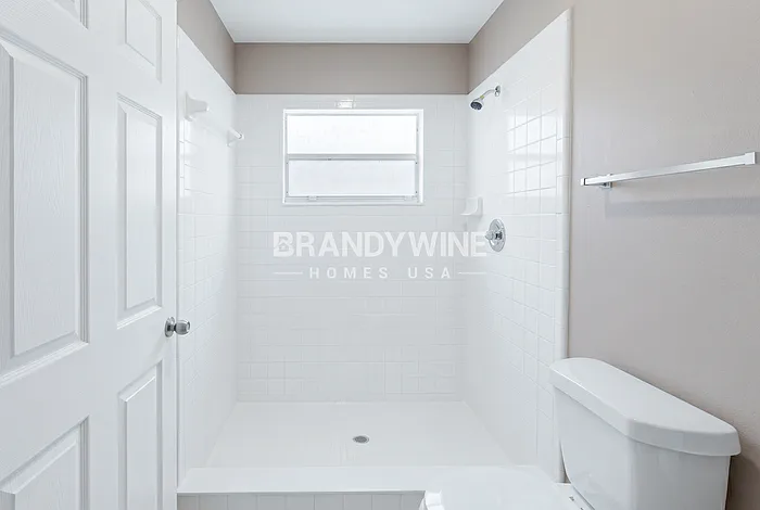 542 Queensbridge Dr — Photo 13