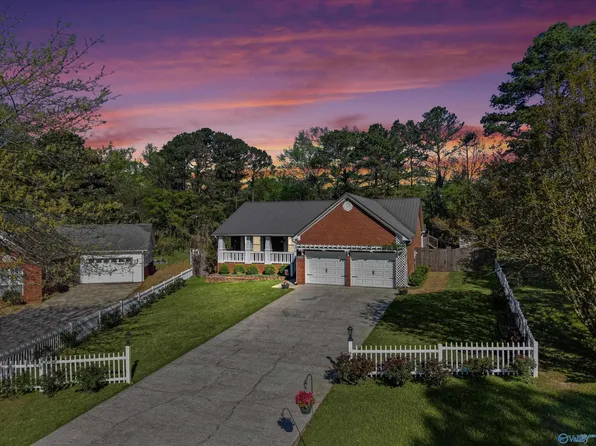 119 Justin Ln, Union Grove, AL 35175