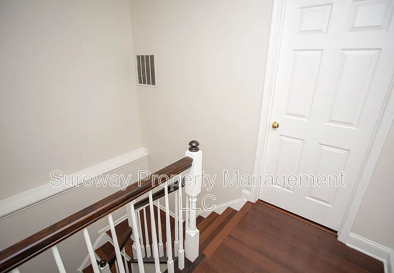 130 Mount Vernon Ct — Photo 17