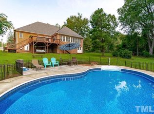 8458 Christian Light Rd, Fuquay Varina, NC 27526