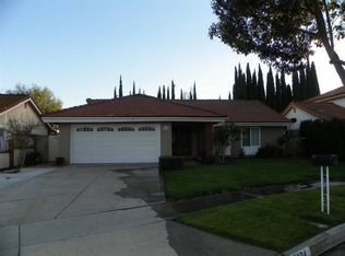 2034 W Chandler Ave, Santa Ana, CA 92704