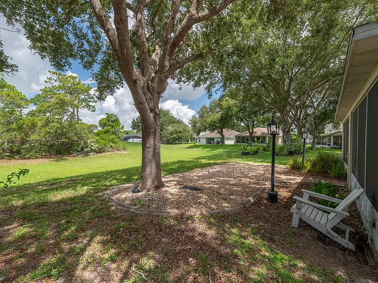 537 Mason Dr — Photo 48