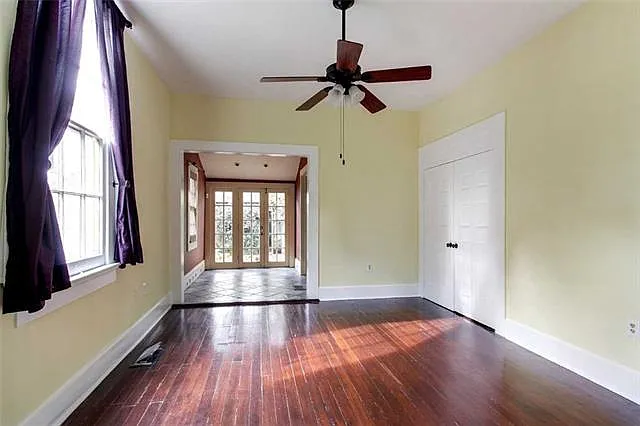 229 Bermuda St — Photo 8