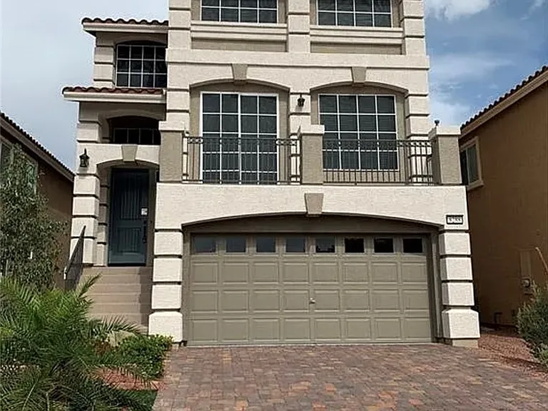 8288 Sorrel St — Photo 27
