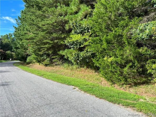 0 Orchard Cove Rd #67, Locust Hill, VA 23092