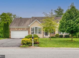 410 Misty Hill Dr, Delta, PA 17314