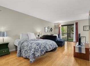 4101 Parklawn Ave APT 103, Edina, MN 55435