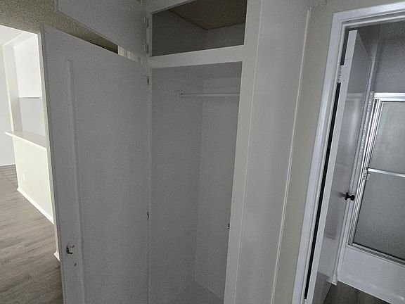 3rd image of 5531 Corteen Pl APT 211