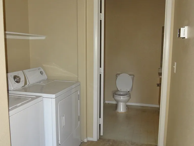 9050 W Warm Springs Rd #1081 — Photo 26