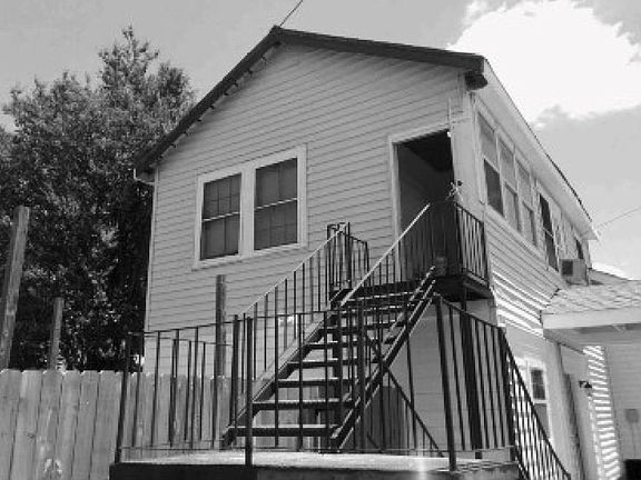 3rd image of 4200-02 Franklin Ave