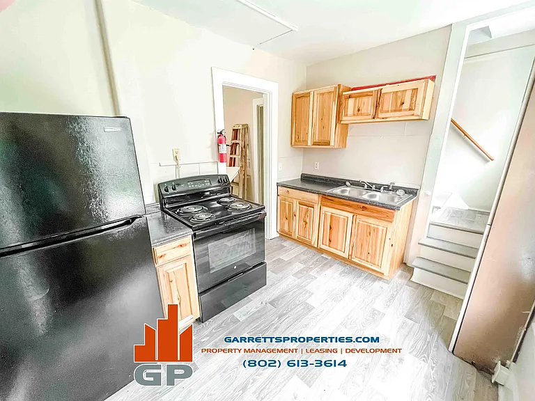 40 1st St #3 — Photo 6