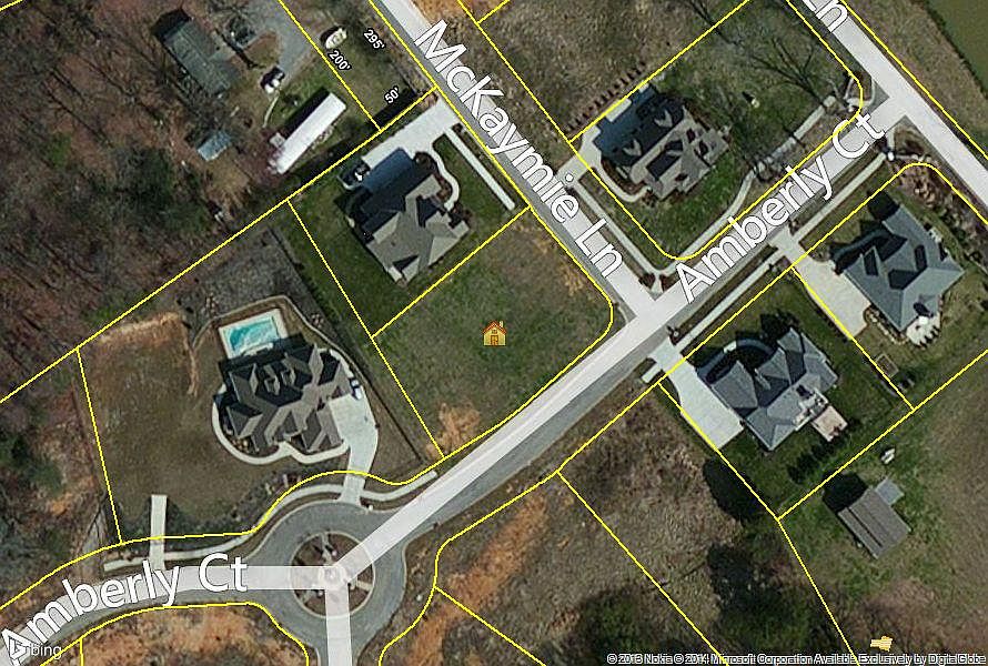 1st image of 169 Amberly Ct