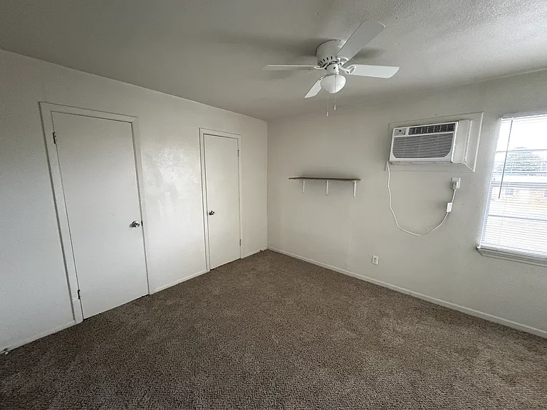 602 Sunset Ln #D — Photo 6