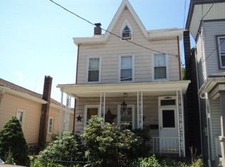 16 Schumacher Ave, Schuylkill Haven, PA 17972