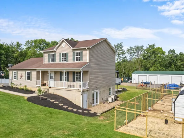 927 Persimmon Ln, Shepherdstown, WV 25443