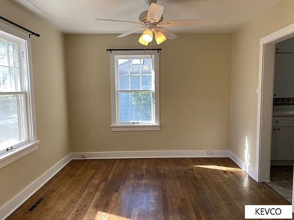 2nd image of 1629 Peterson St