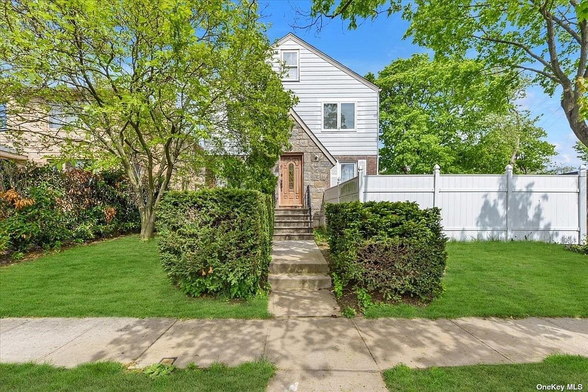 6981 179 Street, Fresh Meadows, NY 11365 Zillow