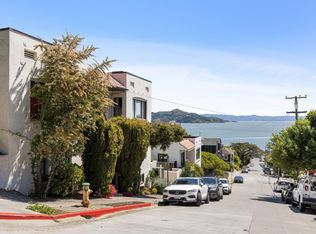 4 West Ct #4, Sausalito, CA 94965