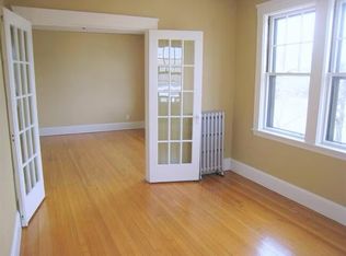 172 Norfolk St #8, Cambridge, MA 02139