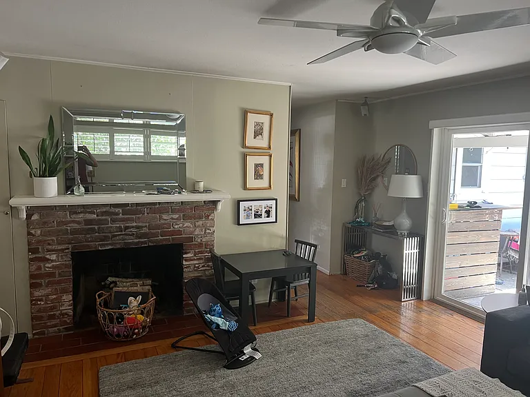 1021 Dyer Dr — Photo 11