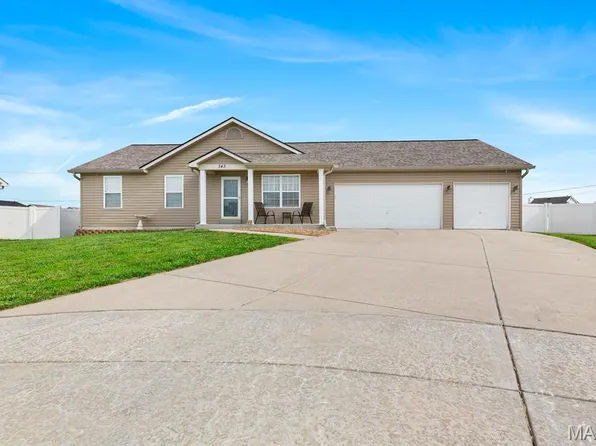 343 Aspen Creek Dr, Wentzville, MO 63385