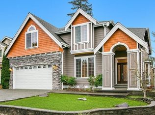 19716 78th Ave NE, Kenmore, WA 98028