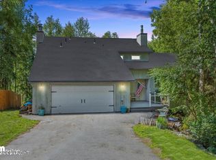 16921 Kiyona Cir, Eagle River, AK 99577