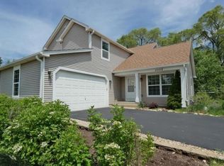2006 Aspen Dr, Woodstock, IL 60098