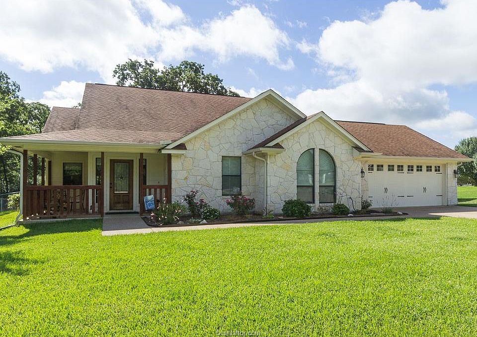 1st image of 6464 Waterway Dr